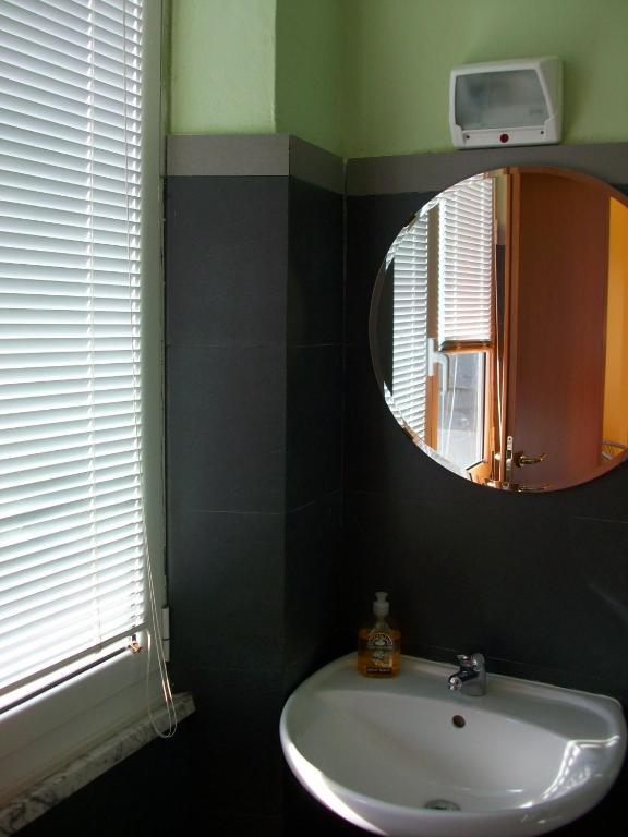 Ostello Porto Venere Habitación foto
